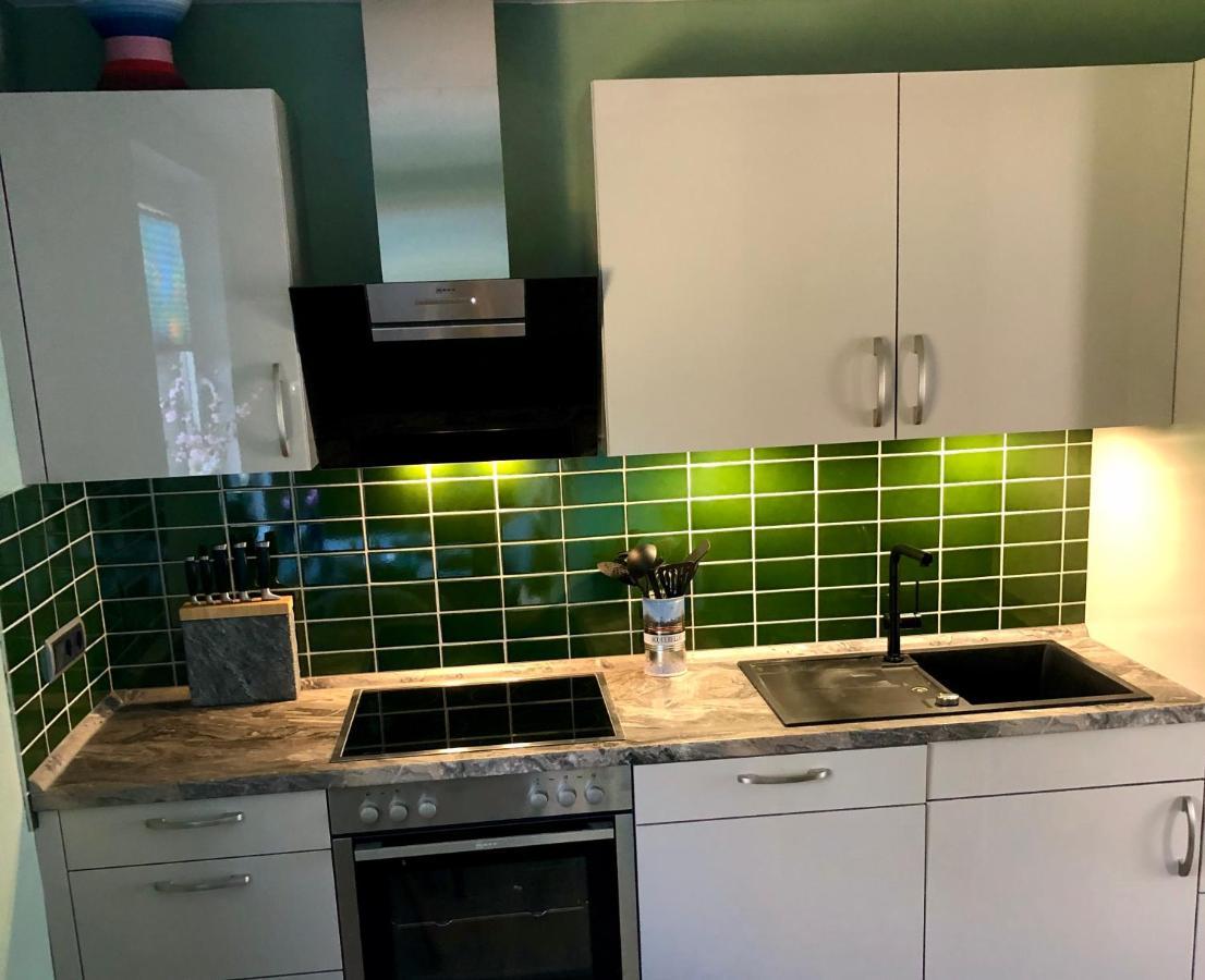 Paradiesje 2 Apartment Leer Ngoại thất bức ảnh